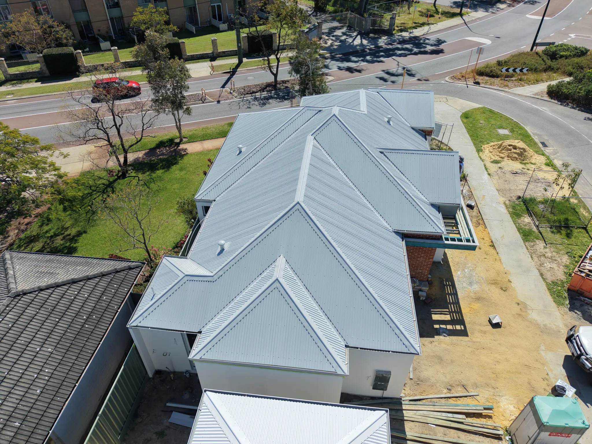 Elevated architectural metal roof profile